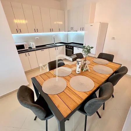 Panorama Sea View شقة دراس