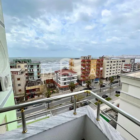 Panorama Sea View شقة *